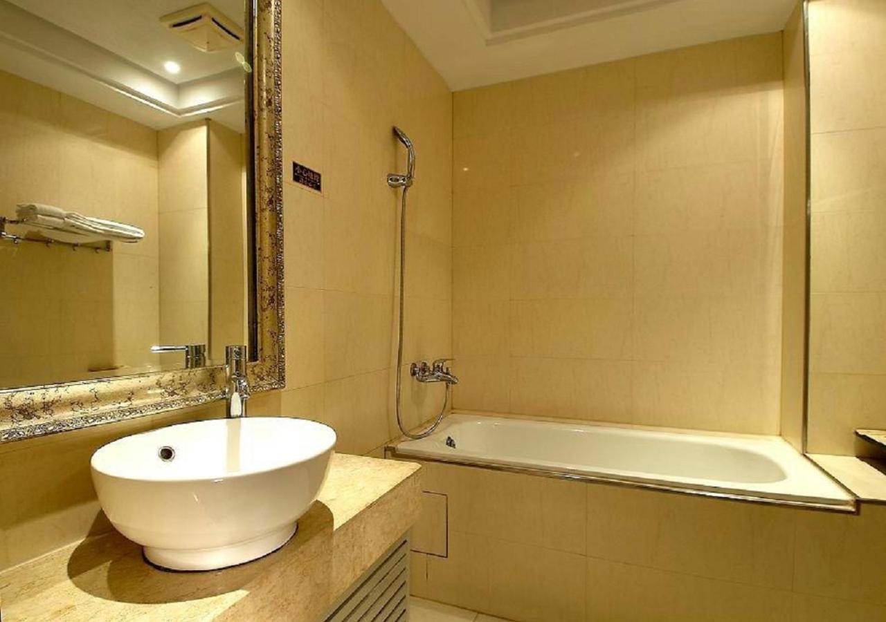 Feng Cai Motel Yuanlin Buitenkant foto