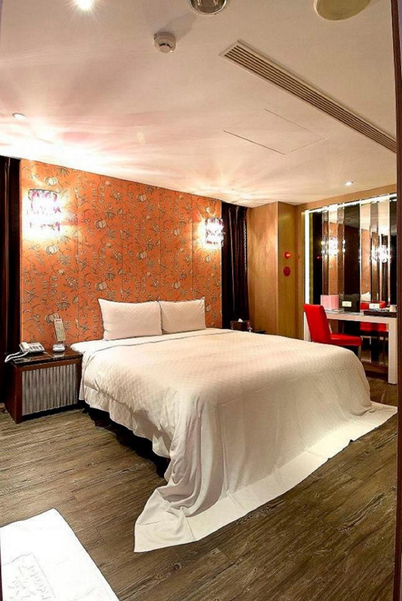 Feng Cai Motel Yuanlin Buitenkant foto